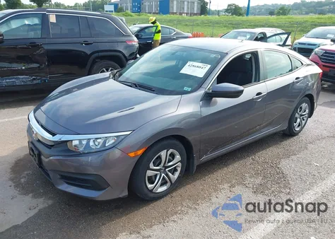 2017 Honda Civic Lx z USA, uszkodzony, nr VIN 19XFC2F50HE044650